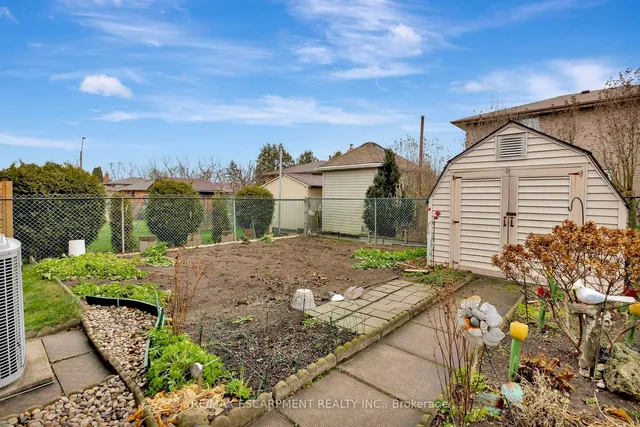 Additional image 27 of 11 Marcella Cres