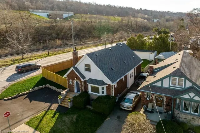 Additional image 5 of 316 Houghton Ave