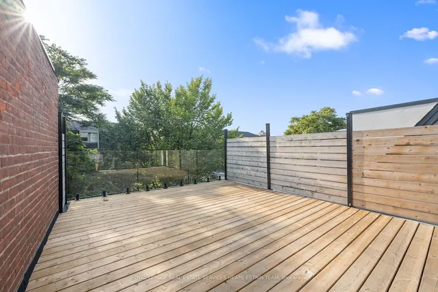 Additional image 30 of 112 Givins St