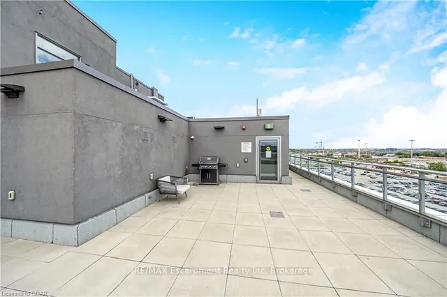 Additional image 26 of 716 MAIN STREET EAST Unit 1109