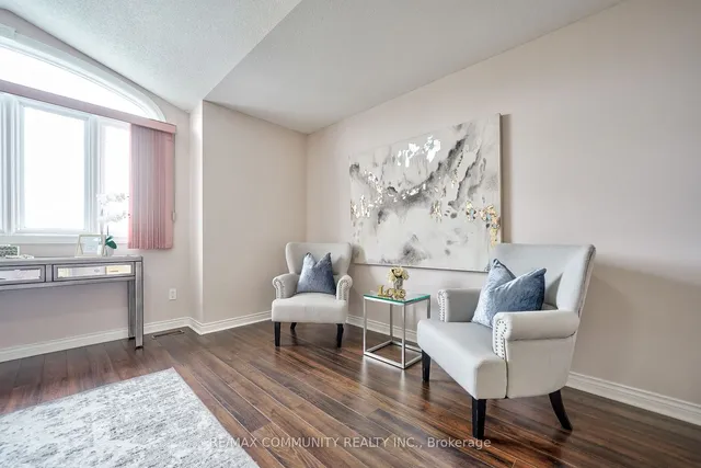 Additional image 21 of 3 Resolute Dr