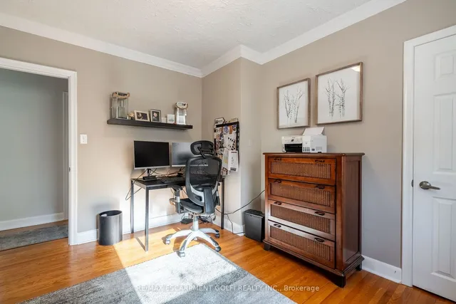 Additional image 11 of 2290 Woodward Ave