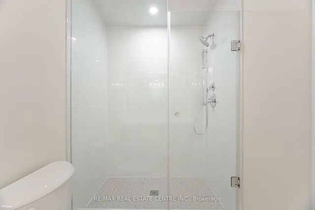 Additional image 21 of 1577 Rose Way Unit 127