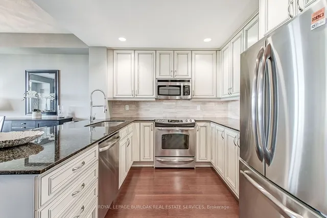 Additional image 6 of 551 Maple Ave Unit 1202