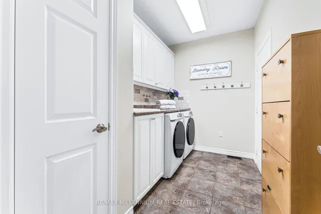 Additional image 17 of 56 Pelech Cres