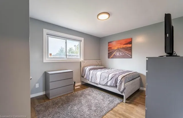 Additional image 9 of 30 Larch St