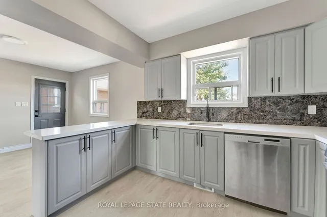 Additional image 13 of 2009 Brampton St