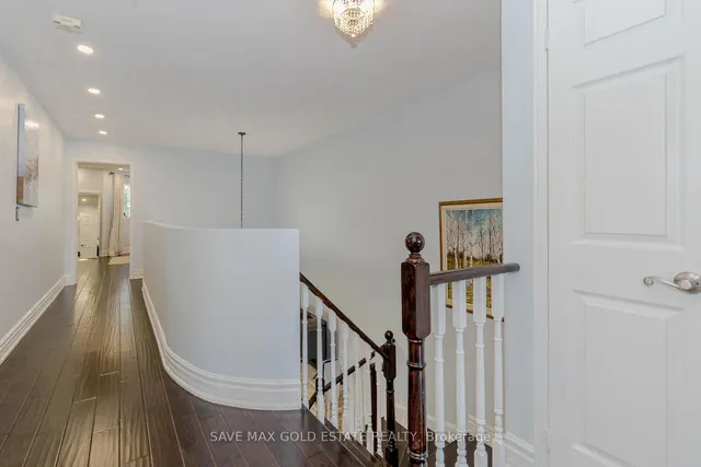 Additional image 18 of 1201 Mowat Lane