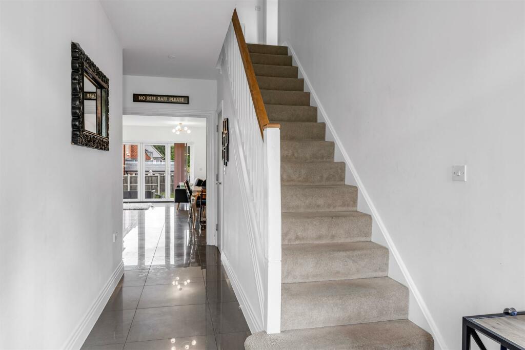 Additional image 20 of Butterwick Way, Welwyn