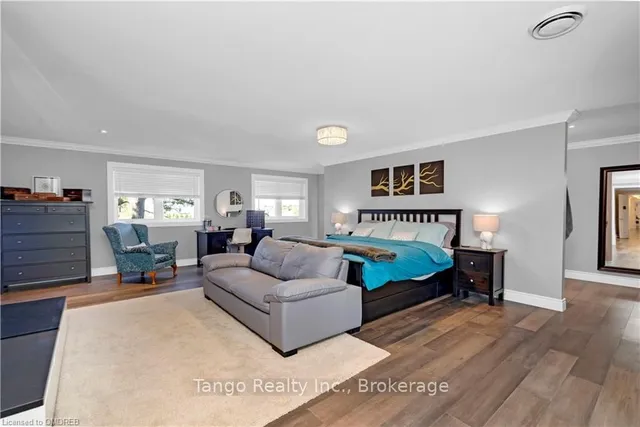 Additional image 13 of 6739 FIFTH Line