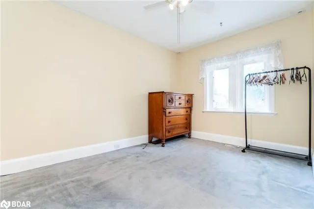 Additional image 25 of 73 COLIN Colin Ave