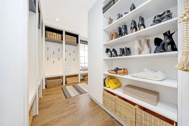 Additional image 13 of 714 Robertson Cres