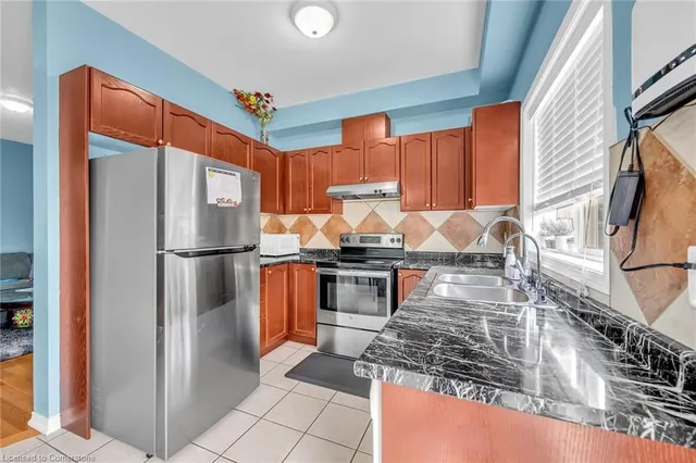 Additional image 8 of 170 Dewitt Rd Unit 17