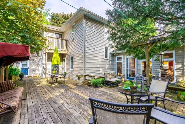 Additional image 31 of 956 Lynden Rd