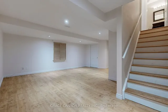 Additional image 33 of 2200 Irving St