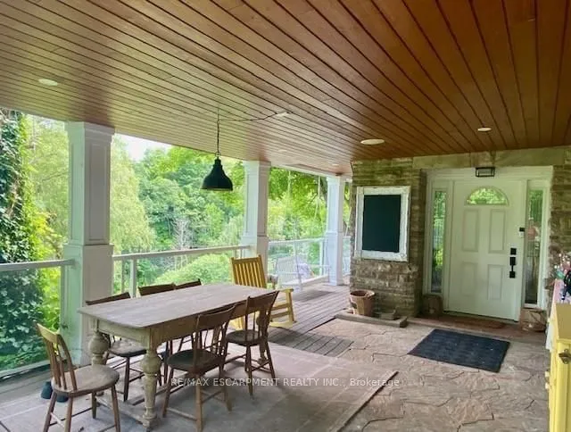 Additional image 27 of 4028 Millar Cres