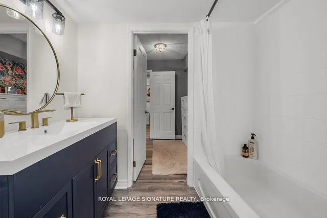 Additional image 24 of 49 Robinson St Unit 300