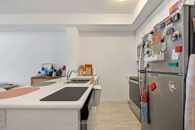 Additional image 8 of 450 Dundas St Unit 906