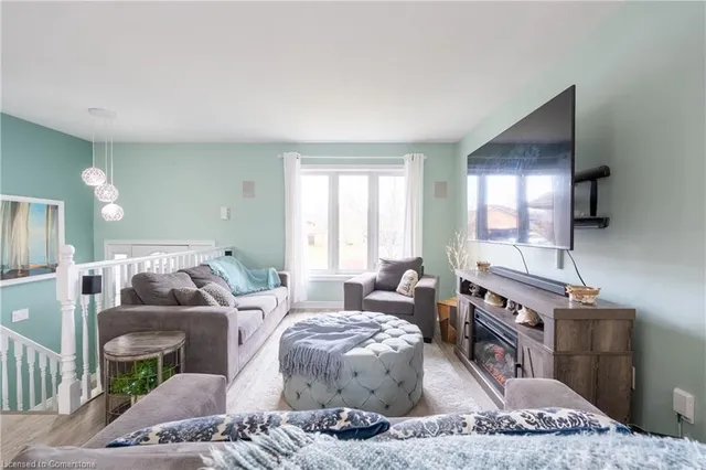 Additional image 5 of 39 Spitfire Dr