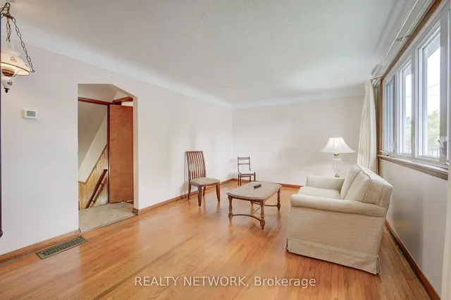 Additional image 4 of 22 East 44th St