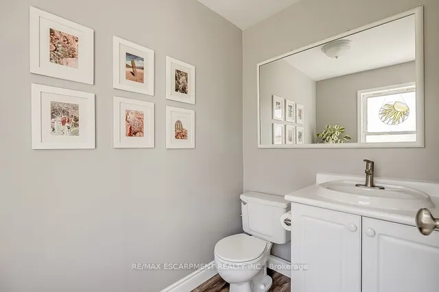 Additional image 21 of 2344 Woodward Ave