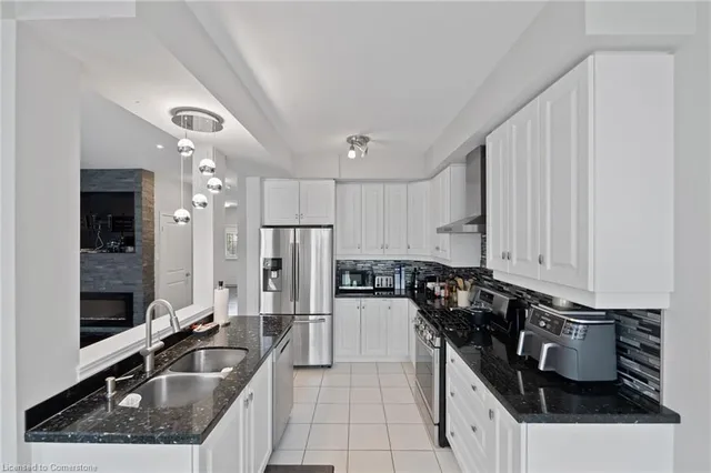 Additional image 15 of 184 Pumpkin Pass