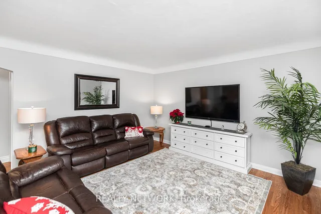 Additional image 4 of 16 Fernwood Cres