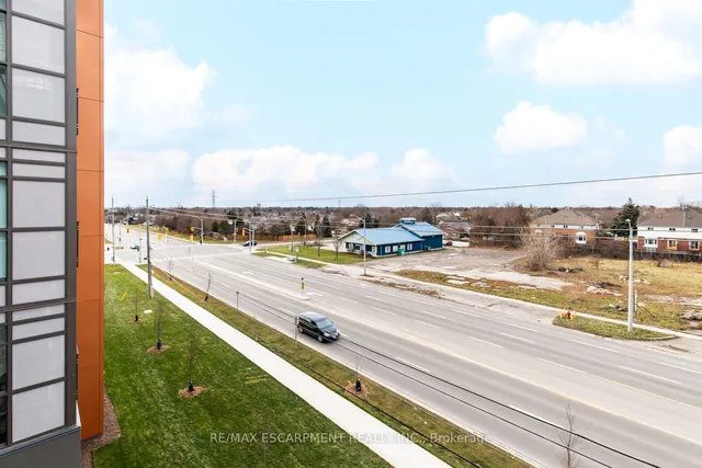 Additional image 28 of 450 Dundas St Unit 407