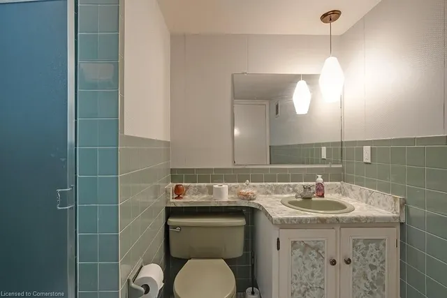 Additional image 36 of 251 Glen Afton Dr