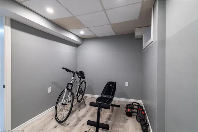 Additional image 10 of 55 Allan Ave