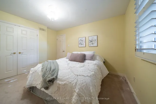 Additional image 18 of 230 Meadowbrook Dr Unit 6