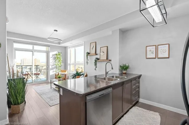 Additional image 9 of 125 Shoreview Pl Unit 511