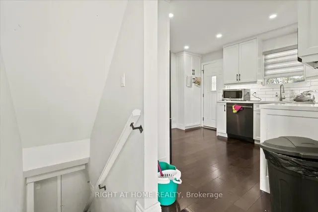 Additional image 17 of 109 Terrace Dr