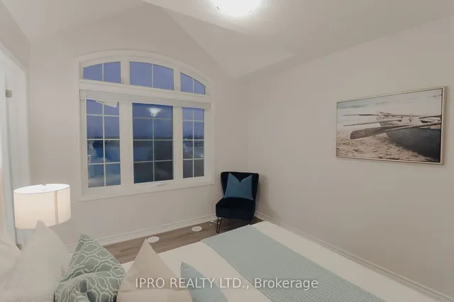 Additional image 28 of 992 Balsam Crt