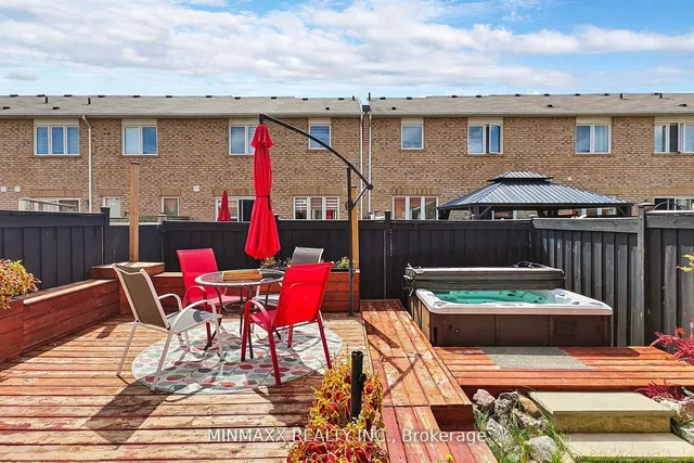 Additional image 32 of 1052 Haxton Hts