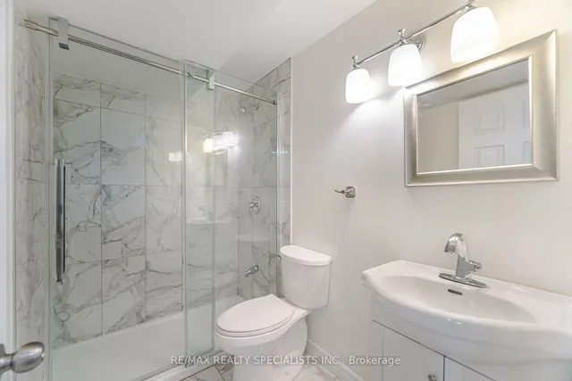 Additional image 38 of 369 Snoek Pt