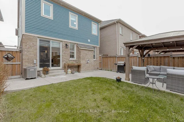 Additional image 29 of 450 Hinton Terr