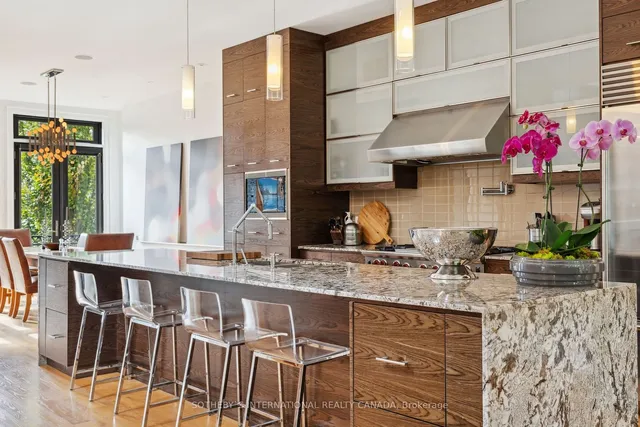 Additional image 5 of 5 Lyndhurst Crt