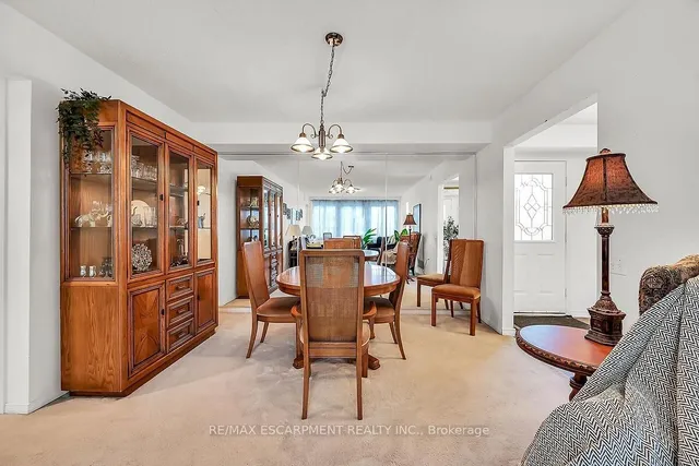 Additional image 5 of 376 SILVERBIRCH Blvd