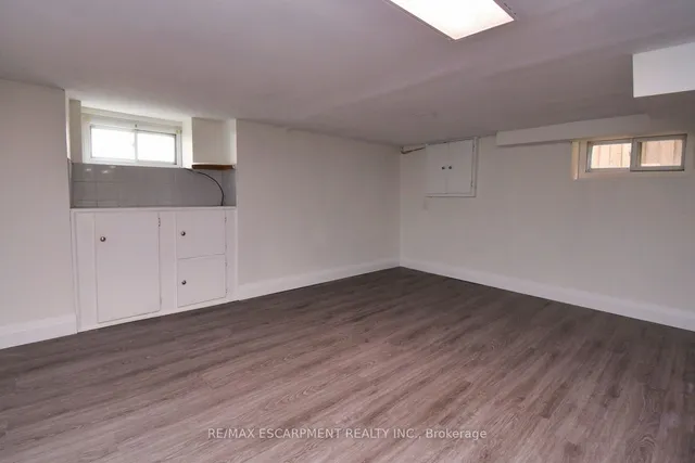 Additional image 34 of 64 Crooks St