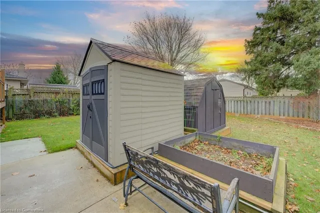 Additional image 11 of 73 East 33rd St