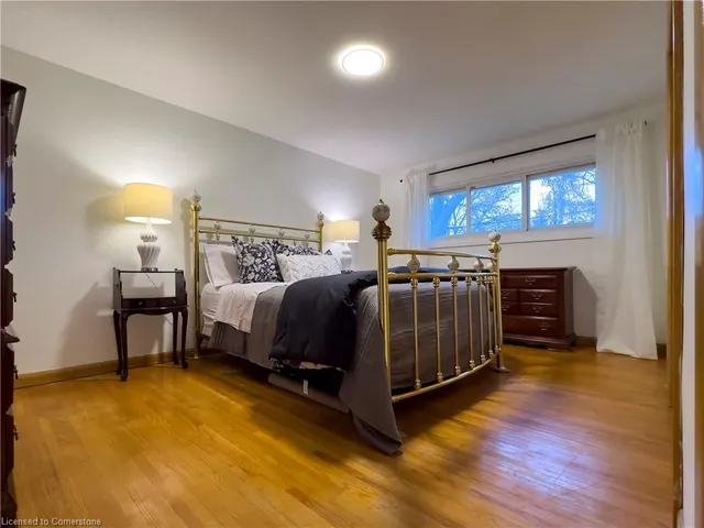 Additional image 16 of 119 Oneida Blvd