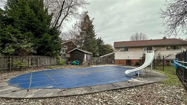 Additional image 25 of 119 Oneida Blvd