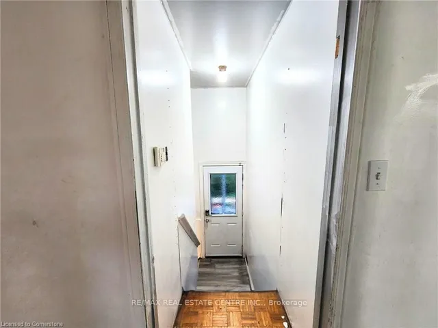 Additional image 16 of 15 Mellenby St