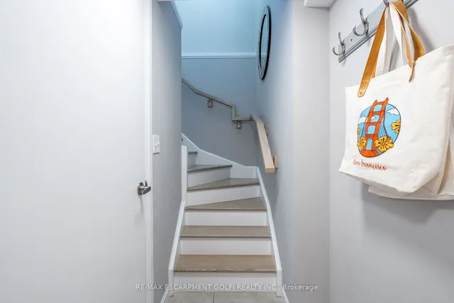 Additional image 20 of 2290 Woodward Ave