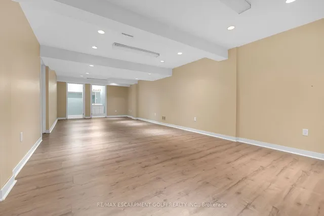 Additional image 26 of 20 Meadowlands Blvd Unit 24