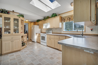 Additional image 4 of 44 4402 48 Avenue