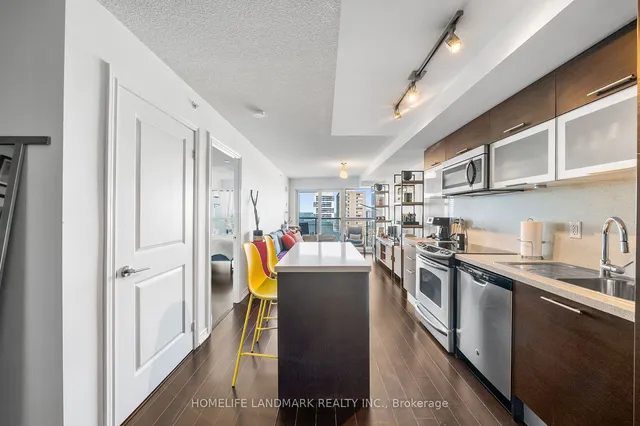 Additional image 5 of 386 Yonge St Unit 2403