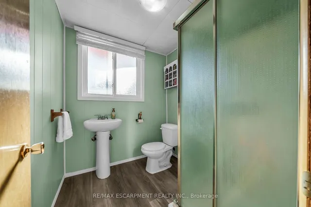 Additional image 29 of 32 Morningside Dr