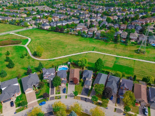 Additional image 38 of 2911 Darien Rd